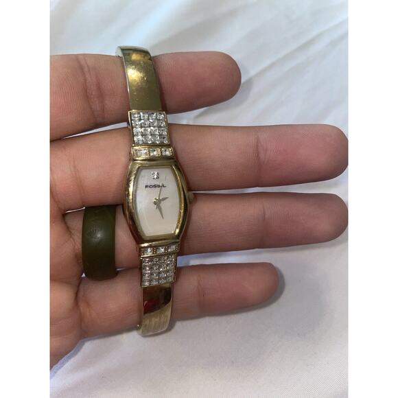 Rare Women’s Gold Tone F2 Fossil ES-1285 Watch Crystal Quartz Accents Pearl Dial main image 4